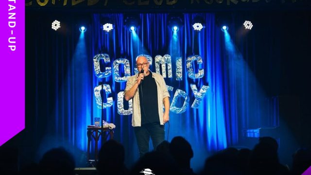 Serkan Altuniğne Stand-Up Gösterisi