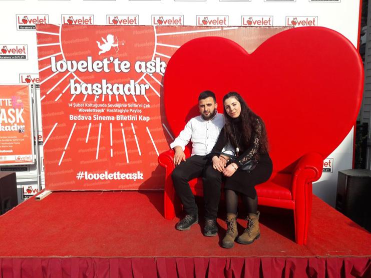 lovelet-outlet-lovelet-te-ask-baskadir-sosyal-medya-yarismasi.jpg